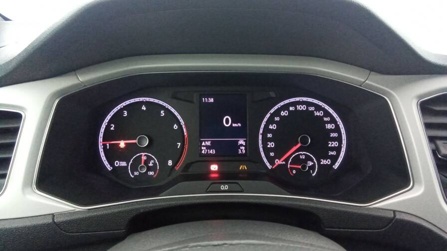 Mandataire Automobile occasion, recherche de Volkswagen T-roc-cabriolet-1-0-tsi-110-start-stop-bvm6-style - E-Motors