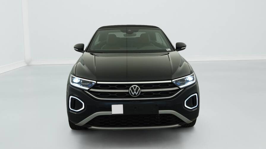 Mandataire Automobile occasion, recherche de Volkswagen T-roc-cabriolet-1-5-tsi-evo-150-start-stop-dsg7-style - E-Motors