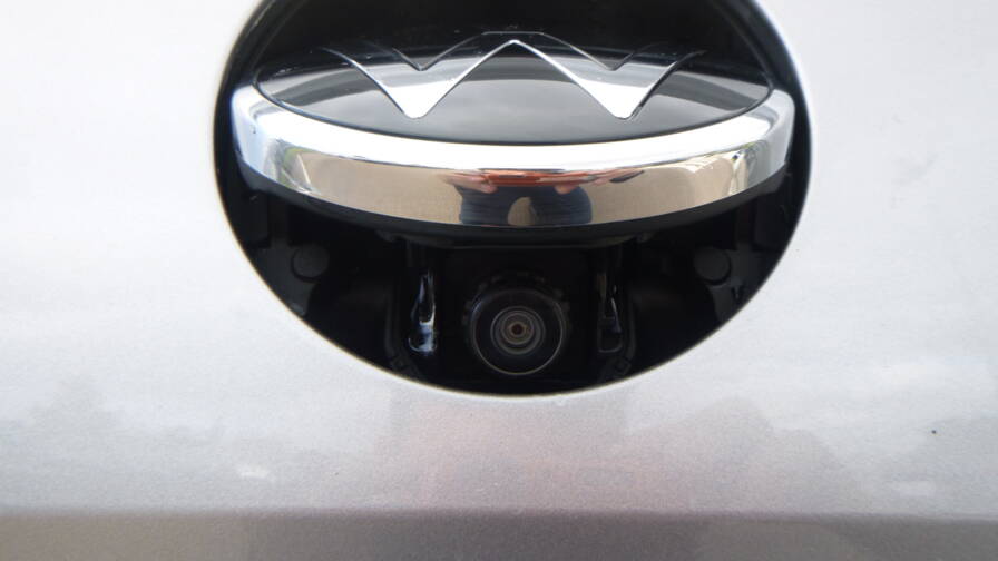 Mandataire Automobile neuf, recherche de Volkswagen T-roc-tdi-150-dsg7-r-line-edition-plus-jantes-19-plus-toit-vitr-plus-pack-black - E-Motors