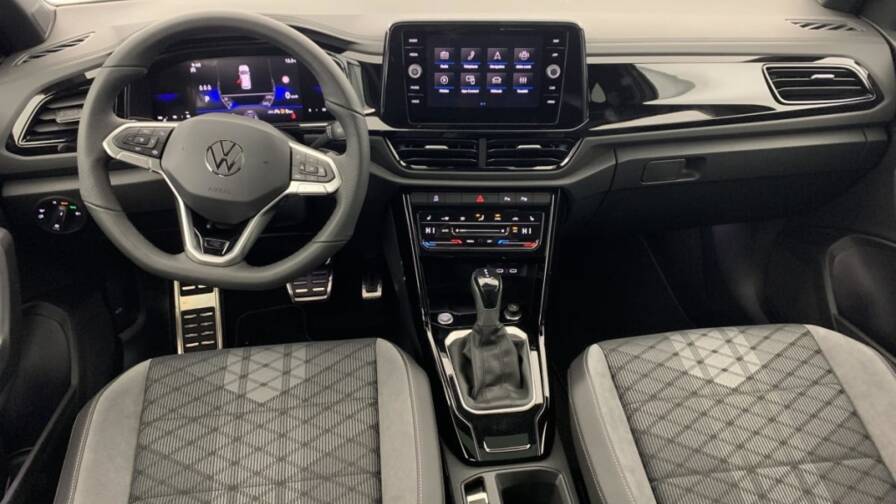 Mandataire Automobile neuf, recherche de Volkswagen T-roc-tdi-150-start-stop-dsg7-r-line-edition-plus-pack-design-black-plus-alarme-plus-si-ges-av-chauffants - E-Motors