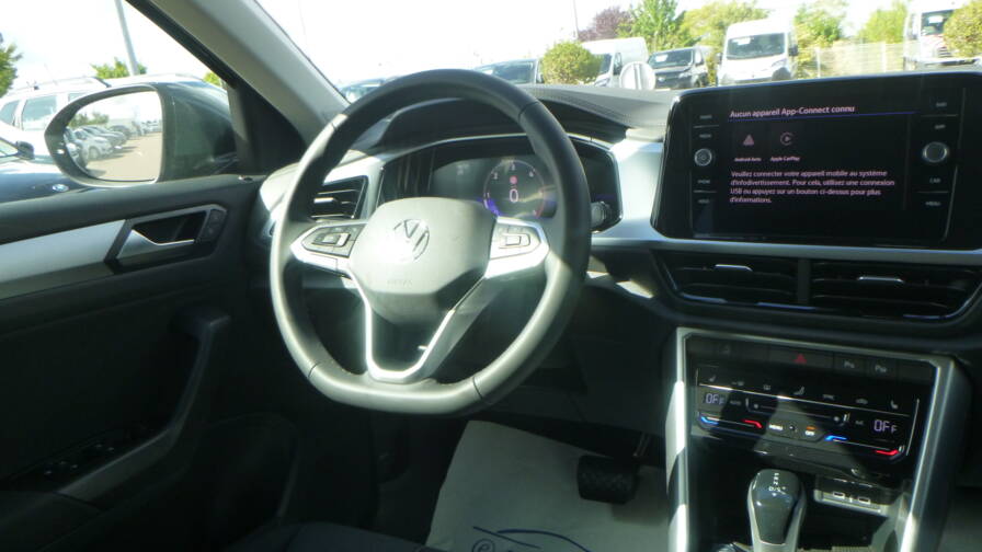 Mandataire Automobile neuf, recherche de Volkswagen T-roc-tdi-150-dsg7-vw-edition-plus-si-ges-av-chauffants-plus-alarme - E-Motors