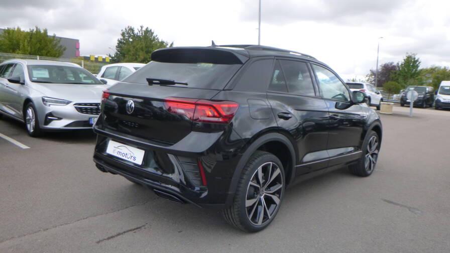 Mandataire Automobile neuf, recherche de Volkswagen T-roc-tdi-150-dsg7-r-line-edition-plus-jantes-19-plus-toit-vitr-plus-pack-black - E-Motors