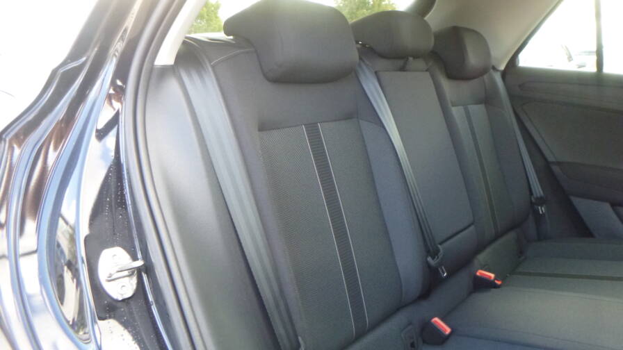 Mandataire Automobile neuf, recherche de Volkswagen T-roc-tdi-150-dsg7-vw-edition-plus-si-ges-av-chauffants-plus-alarme - E-Motors