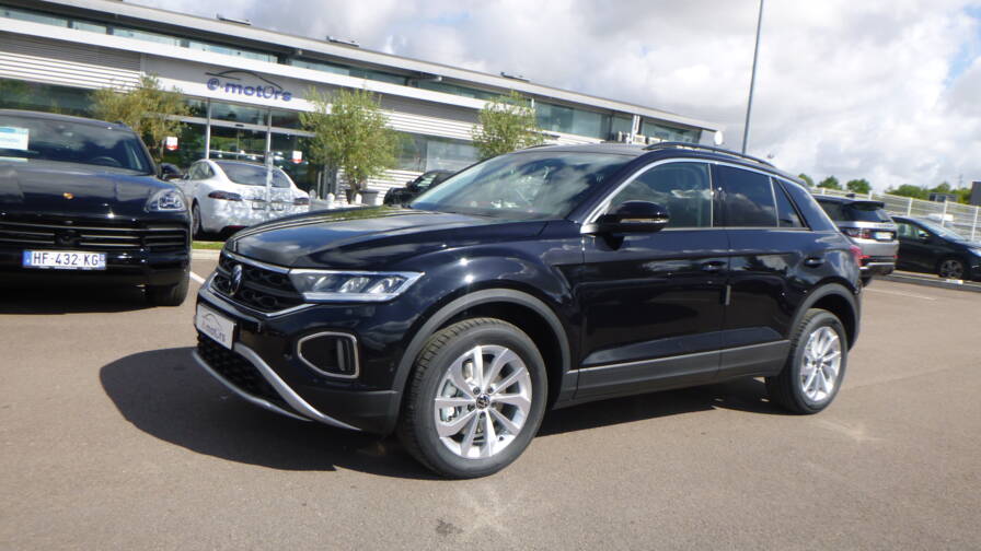 Mandataire Automobile neuf, recherche de Volkswagen T-roc-tdi-150-dsg7-vw-edition-plus-si-ges-av-chauffants-plus-alarme - E-Motors