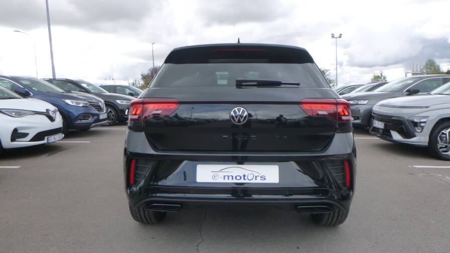 Mandataire Automobile neuf, recherche de Volkswagen T-roc-tdi-150-dsg7-r-line-edition-plus-jantes-19-plus-toit-vitr-plus-pack-black - E-Motors