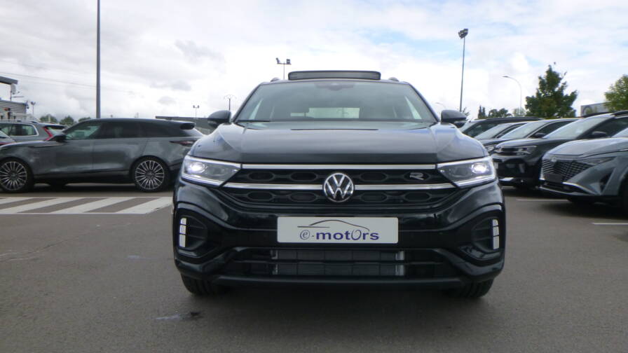 Mandataire Automobile neuf, recherche de Volkswagen T-roc-tdi-150-dsg7-r-line-edition-plus-jantes-19-plus-toit-vitr-plus-pack-black - E-Motors