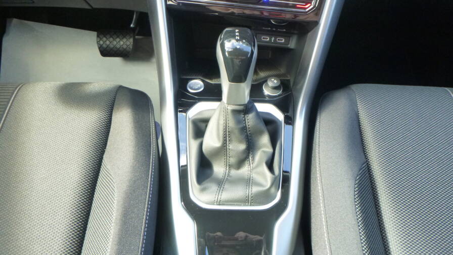 Mandataire Automobile neuf, recherche de Volkswagen T-roc-tdi-150-dsg7-vw-edition-plus-si-ges-av-chauffants-plus-alarme - E-Motors
