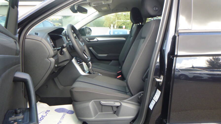 Mandataire Automobile neuf, recherche de Volkswagen T-roc-tdi-150-dsg7-vw-edition-plus-si-ges-av-chauffants-plus-alarme - E-Motors