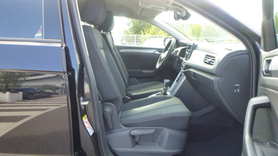 Mandataire Automobile neuf, recherche de Volkswagen T-roc-tdi-150-dsg7-vw-edition-plus-si-ges-av-chauffants-plus-alarme - E-Motors