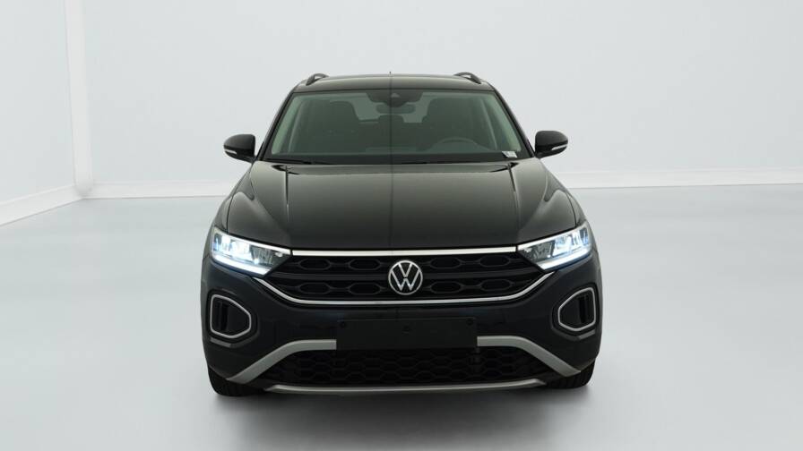 Mandataire Automobile occasion, recherche de Volkswagen T-roc-1-0-tsi-110-start-stop-bvm6-life - E-Motors