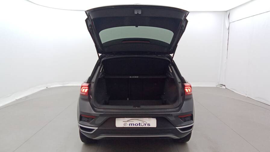 Mandataire Automobile occasion, recherche de Volkswagen T-roc-1-0-tsi-115-lounge-plus-gps-plus-cam-ra - E-Motors