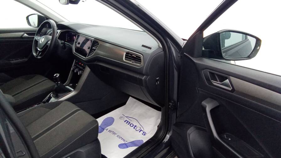 Mandataire Automobile occasion, recherche de Volkswagen T-roc-1-0-tsi-115-lounge-plus-gps-plus-cam-ra - E-Motors