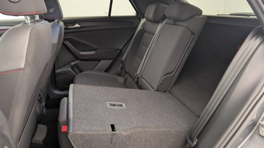 Mandataire Automobile occasion, recherche de Volkswagen T-roc-1-5-tsi-150-evo-start-stop-bvm6-carat - E-Motors