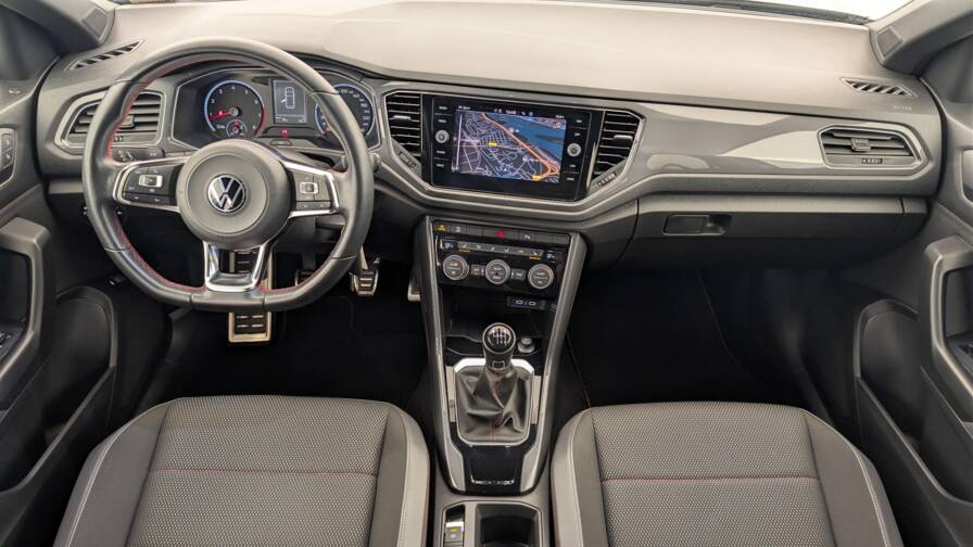 Mandataire Automobile occasion, recherche de Volkswagen T-roc-1-5-tsi-150-evo-start-stop-bvm6-carat - E-Motors