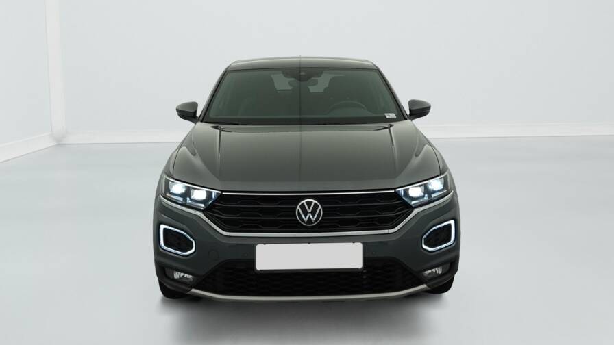 Mandataire Automobile occasion, recherche de Volkswagen T-roc-1-5-tsi-150-evo-start-stop-bvm6-carat - E-Motors