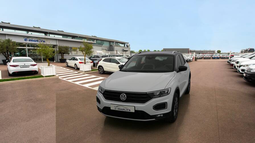 Avis-mandataire-auto-Emotors-Volkswagen-T-roc-1-5-tsi-150-evo-start-stop-dsg7-carat.