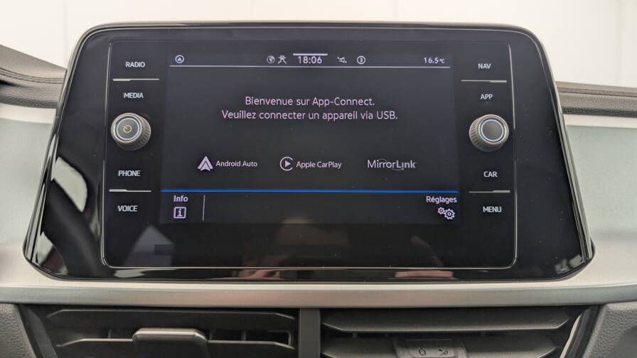 Mandataire Automobile occasion, recherche de Volkswagen T-roc-1-5-tsi-evo-150-start-stop-dsg7-life - E-Motors