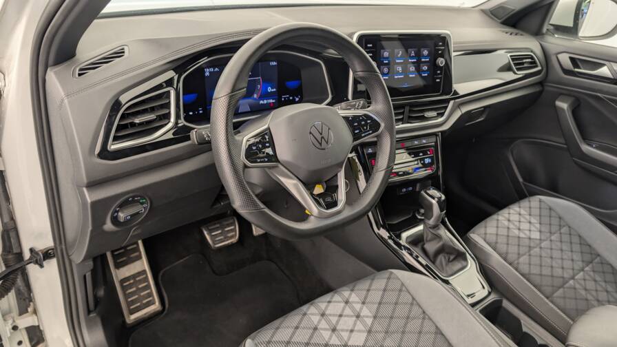 Mandataire Automobile occasion, recherche de Volkswagen T-roc-1-5-tsi-evo-150-start-stop-dsg7-r-line - E-Motors