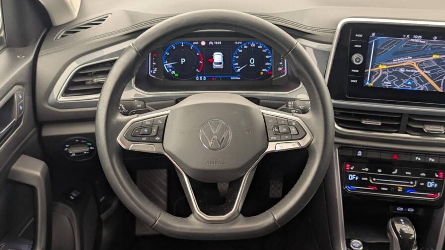 Mandataire Automobile occasion, recherche de Volkswagen T-roc-1-5-tsi-evo-150-start-stop-dsg7-style - E-Motors