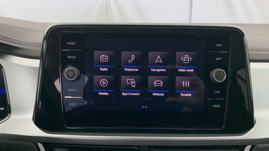 Mandataire Automobile neuf, recherche de Volkswagen T-roc-1-5-tsi-evo2-150-start-stop-dsg7-life - E-Motors