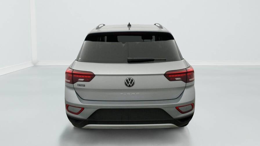 Mandataire Automobile neuf, recherche de Volkswagen T-roc-1-5-tsi-evo2-150-start-stop-dsg7-life - E-Motors