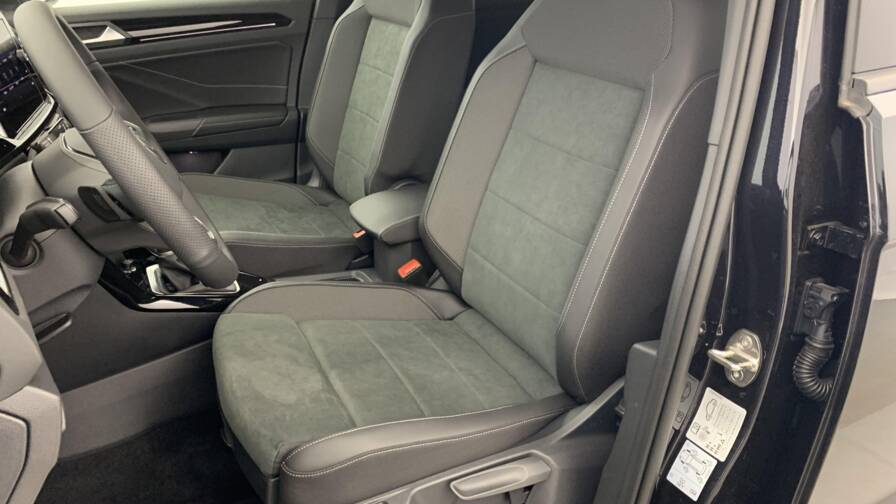 Mandataire Automobile neuf, recherche de Volkswagen T-roc-1-5-tsi-evo2-150-start-stop-dsg7-r-line-edition - E-Motors