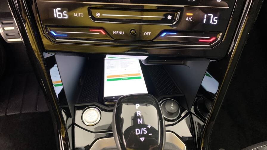 Mandataire Automobile neuf, recherche de Volkswagen T-roc-1-5-tsi-evo2-150-start-stop-dsg7-r-line-edition - E-Motors