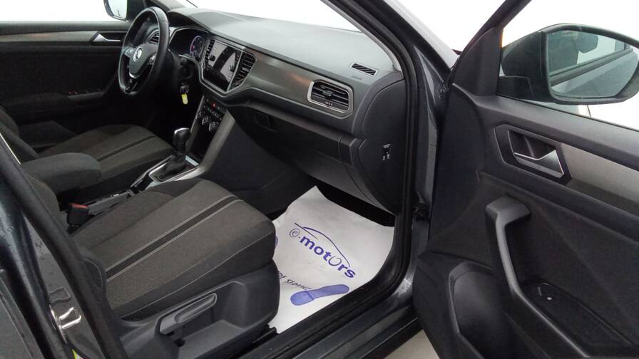 Mandataire Automobile occasion, recherche de Volkswagen T-roc-2-0-tdi-150-dsg7-lounge-plus-gps - E-Motors