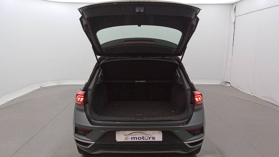 Mandataire Automobile occasion, recherche de Volkswagen T-roc-2-0-tdi-150-dsg7-lounge-plus-gps - E-Motors