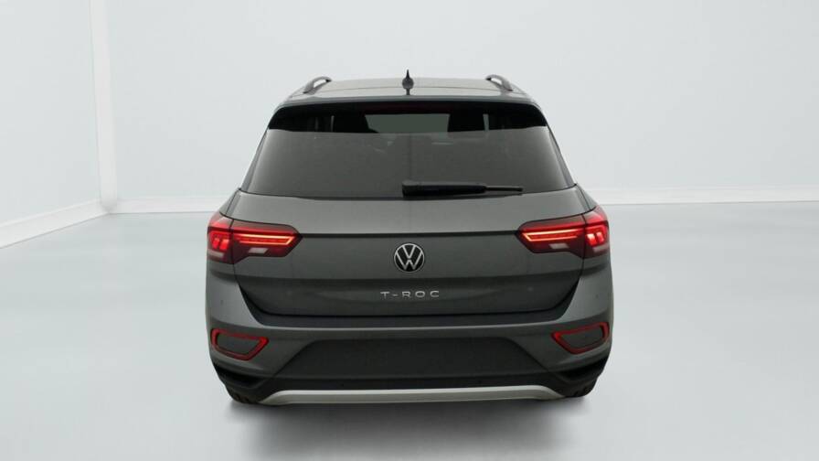 Mandataire Automobile neuf, recherche de Volkswagen T-roc-2-0-tdi-150-start-stop-dsg7-life-plus - E-Motors
