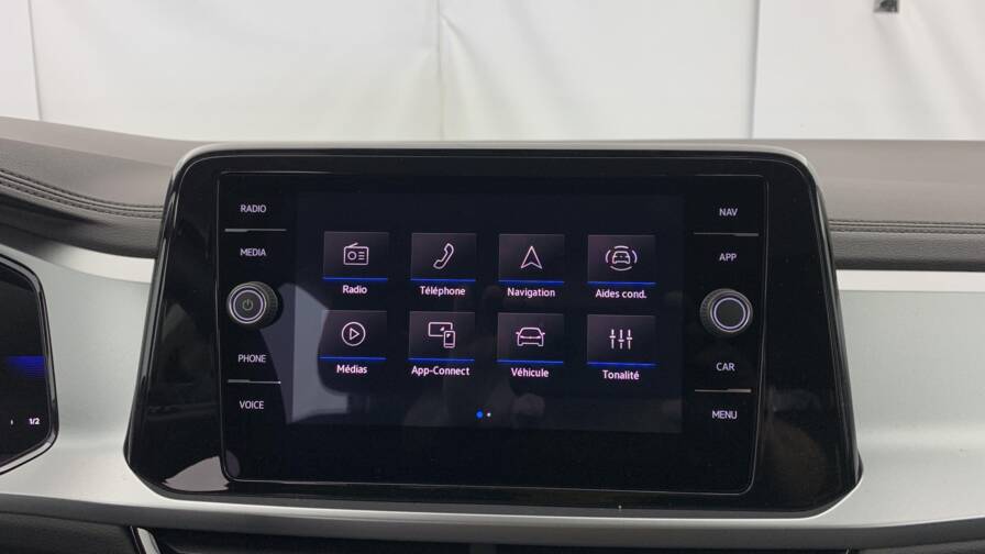 Mandataire Automobile neuf, recherche de Volkswagen T-roc-2-0-tdi-150-start-stop-dsg7-life-plus - E-Motors