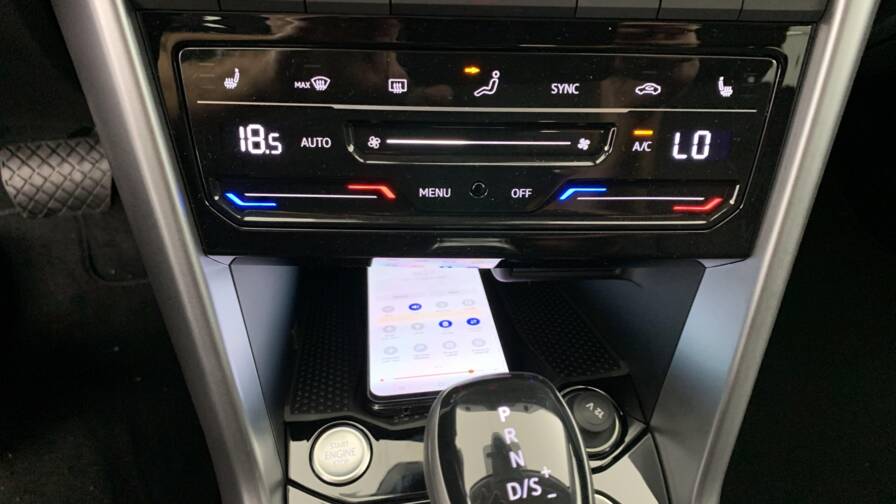 Mandataire Automobile neuf, recherche de Volkswagen T-roc-2-0-tdi-150-start-stop-dsg7-life-plus - E-Motors