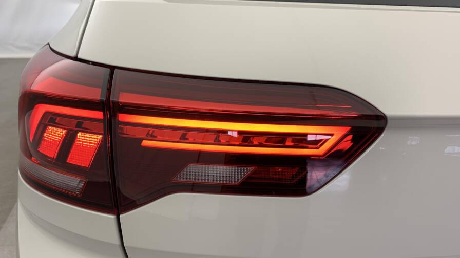 Mandataire Automobile neuf, recherche de Volkswagen T-roc-2-0-tdi-150-start-stop-dsg7-r-line-edition - E-Motors