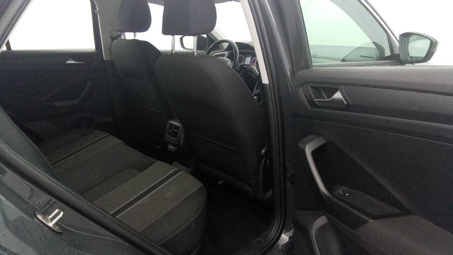 Mandataire Automobile occasion, recherche de Volkswagen T-roc-tsi-150-dsg7-lounge-plus-cam-ra-de-recul-plus-gps - E-Motors