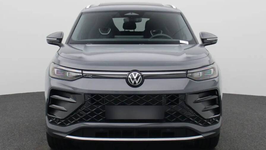 Mandataire Automobile neuf, recherche de Volkswagen Tayron-ehybrid-272-dsg6-5pl-r-line-plus-toit-pano-plus-ja20 - E-Motors