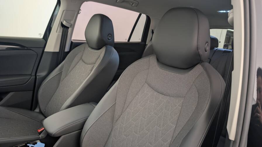 Mandataire Automobile neuf, recherche de Volkswagen Tayron-1-5-etsi-150ch-dsg7-7pl-life-plus - E-Motors