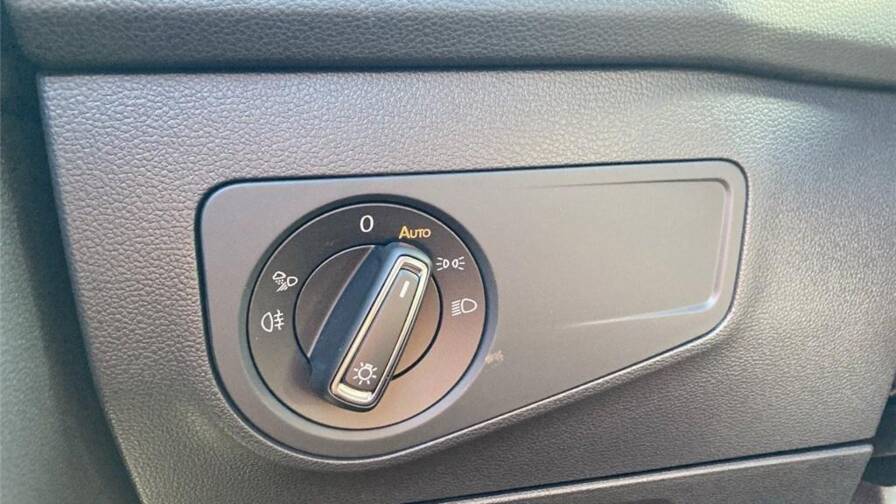 Mandataire Automobile occasion, recherche de Volkswagen Tiguan-allspace-2-0-tdi-150ch-dsg7-r-line - E-Motors