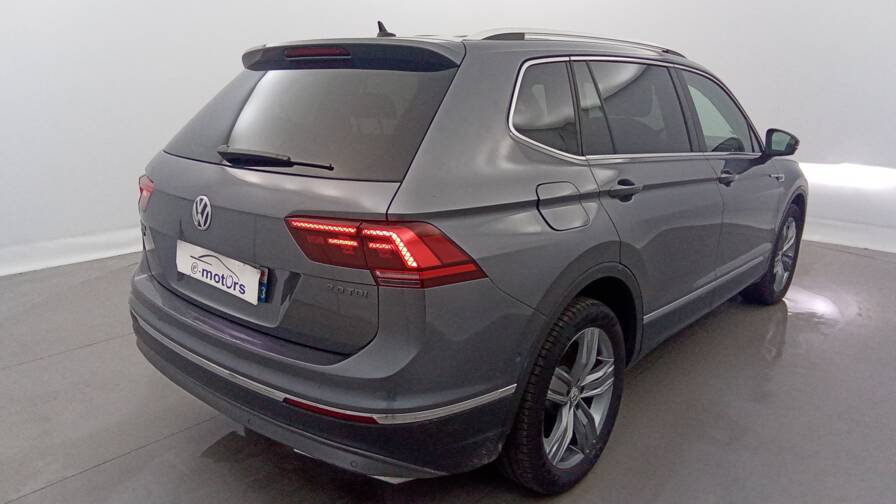 Mandataire Automobile occasion, recherche de Volkswagen Tiguan-allspace-tdi-150-dsg7-carat-exclusive-plus-cam-ra-360-plus-si-ges-avant-chauffants - E-Motors