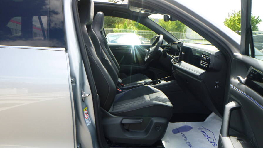 Mandataire Automobile neuf, recherche de Volkswagen Tiguan-tdi-150-dsg7-r-line-toit-pano-pack-hiver-360-acc-keyless-hml - E-Motors