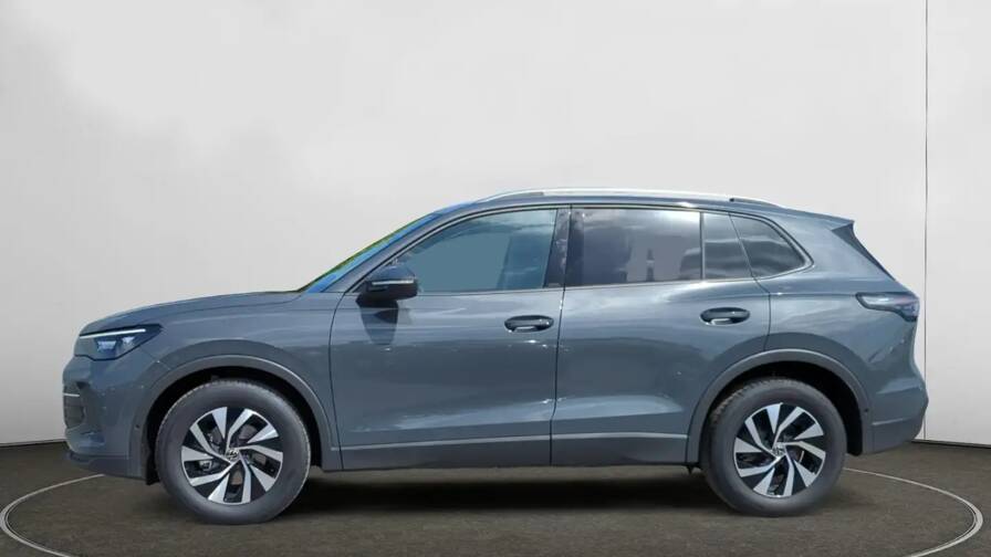 Mandataire Automobile neuf, recherche de Volkswagen Tiguan-ehybrid-204-dsg6-life-plus-plus-pack-hiver-plus-keyless-plus-hml-plus-alarme-plus-park-assist-pro - E-Motors