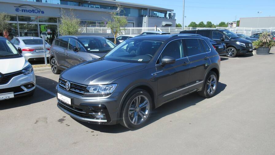 Avis-mandataire-auto-Emotors-Volkswagen-Tiguan-Carat-tdi-190-dsg7-4motion-plus-pack-r-line-ext-rieur.