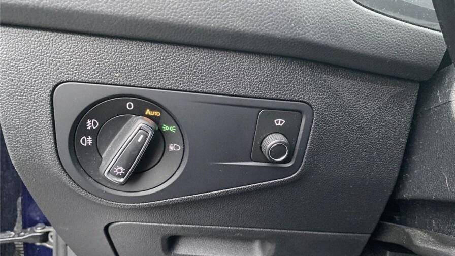 Mandataire Automobile occasion, recherche de Volkswagen Tiguan-ii-2-0-tsi-180-bmt-dsg7-4motion-carat - E-Motors