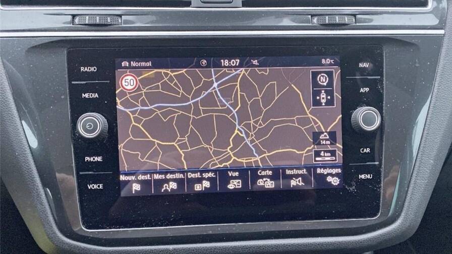 Mandataire Automobile occasion, recherche de Volkswagen Tiguan-ii-2-0-tsi-180-bmt-dsg7-4motion-carat - E-Motors