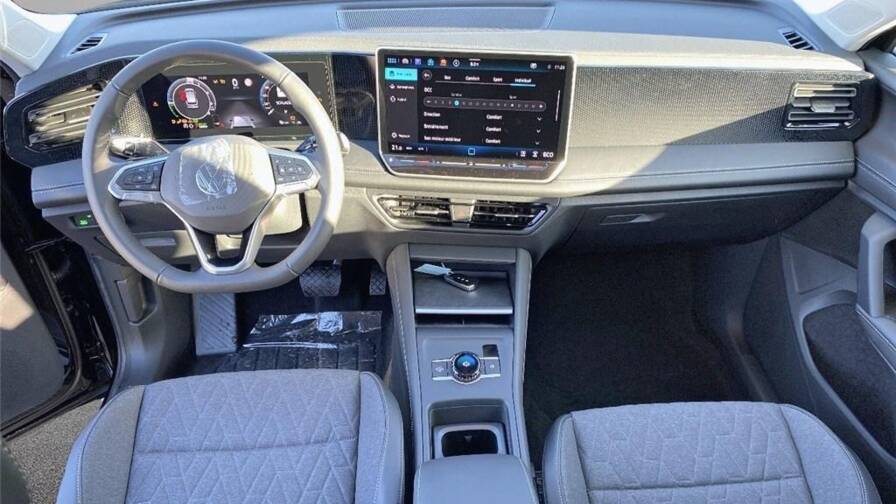 Mandataire Automobile neuf, recherche de Volkswagen Tiguan-iii-1-5-ehybrid-204ch-dsg6-vw-edition - E-Motors