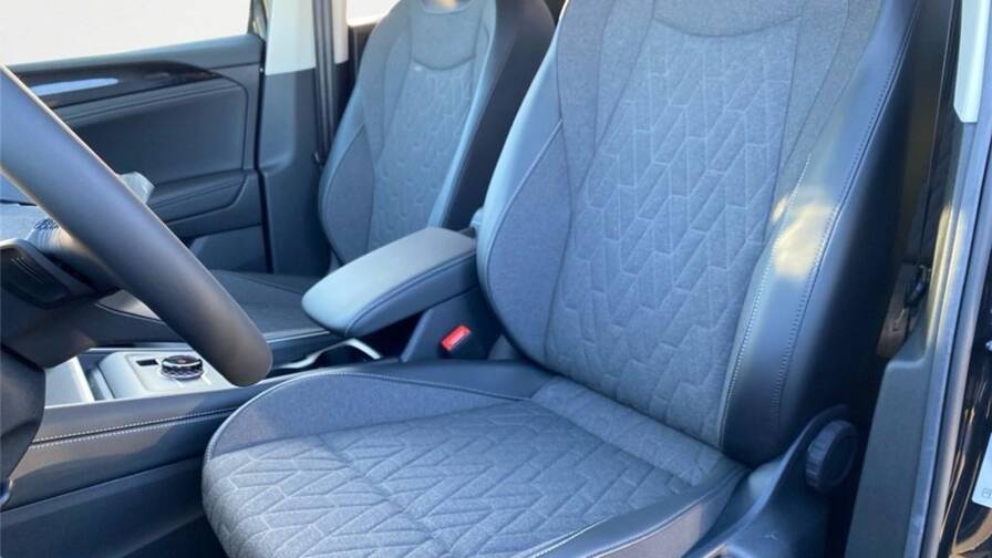 Mandataire Automobile neuf, recherche de Volkswagen Tiguan-iii-1-5-ehybrid-204ch-dsg6-vw-edition - E-Motors