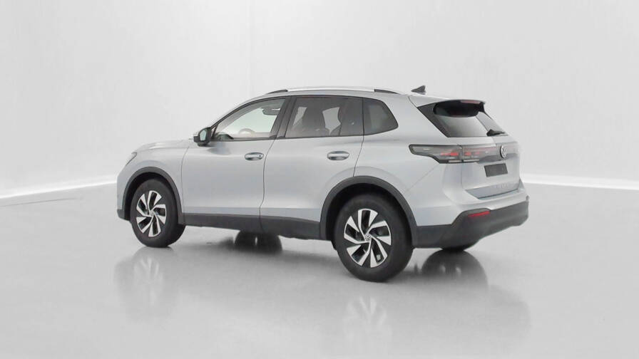 Mandataire Automobile neuf, recherche de Volkswagen Tiguan-iii-1-5-etsi-150ch-life-plus-dsg7 - E-Motors