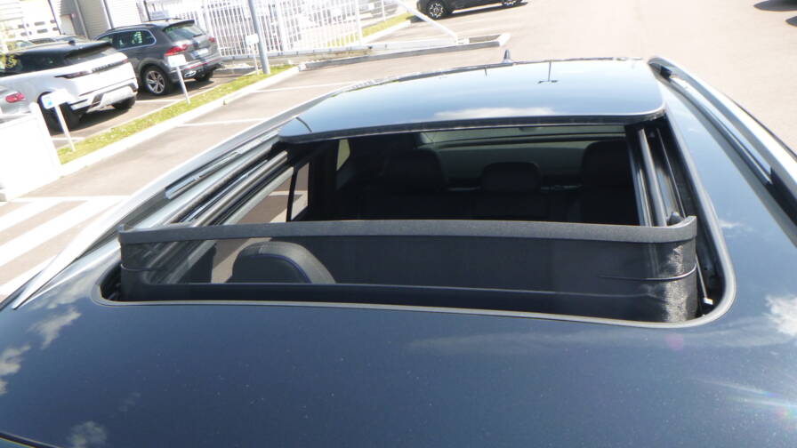 Mandataire Automobile neuf, recherche de Volkswagen Tiguan-2-0-tdi-150ch-dsg7-r-line-plus-matrix-led-plus-iq-drive-plus-alarme-plus-toit-vitr - E-Motors