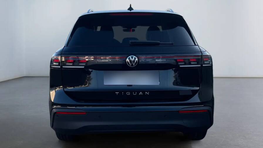 Mandataire Automobile neuf, recherche de Volkswagen Tiguan-tdi-150-dsg7-life-plus-toit-pano-ouvrant-plus-pack-confort-hiver-plus-pack-iq-drive - E-Motors