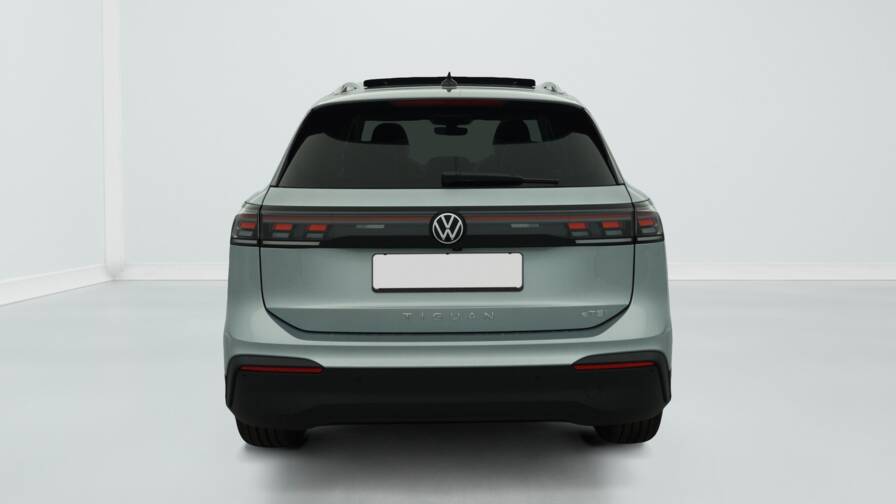 Mandataire Automobile neuf, recherche de Volkswagen Tiguan-nouveau-1-5-etsi-150cv-dsg7-life-plus - E-Motors