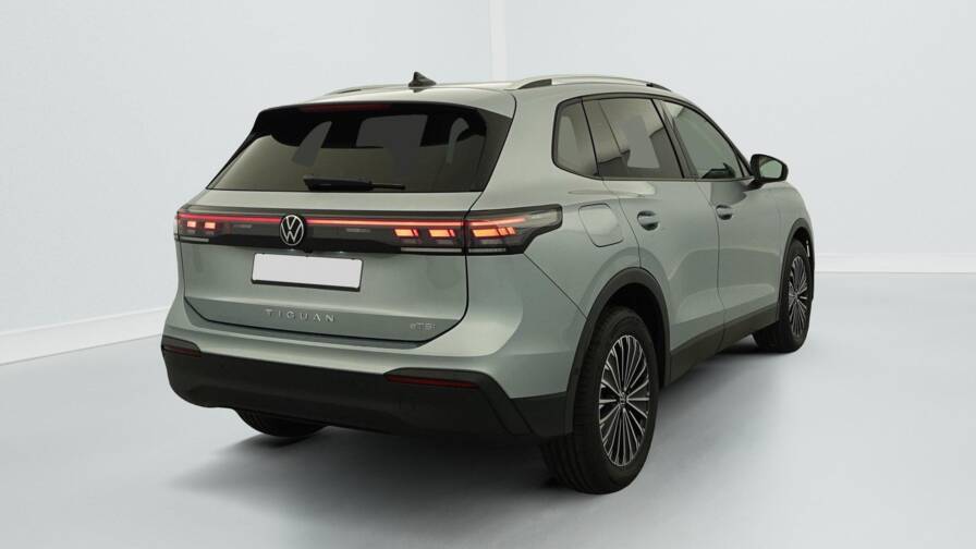 Mandataire Automobile neuf, recherche de Volkswagen Tiguan-nouveau-1-5-etsi-150cv-dsg7-life-plus - E-Motors